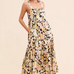 Saltwater Luxe Alanya Maxi Dress, XS/S almost new gorgeous black floral maxi